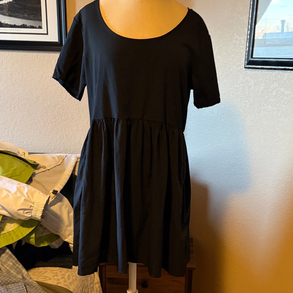 Brandy Melville Comfy Black Dress
